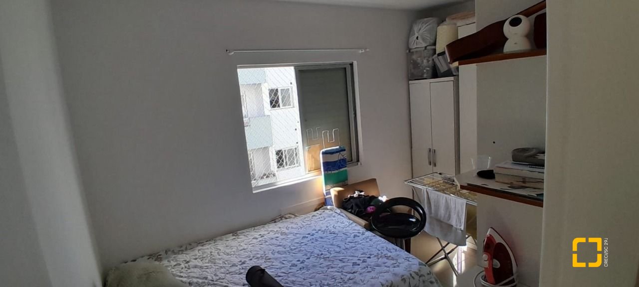 Cobertura com 179m², 5 quartos (sendo 1 suíte), 2 garagens, no bairro Trindade em Florianópolis