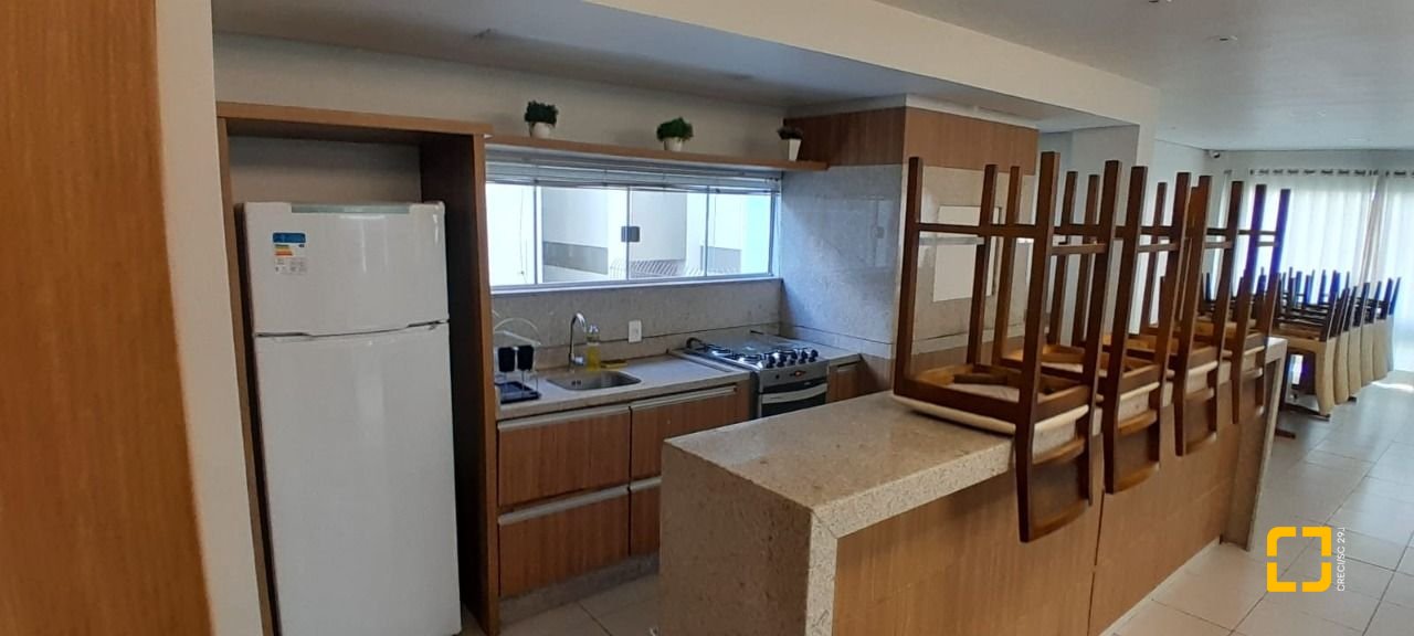 Cobertura com 179m², 5 quartos (sendo 1 suíte), 2 garagens, no bairro Trindade em Florianópolis