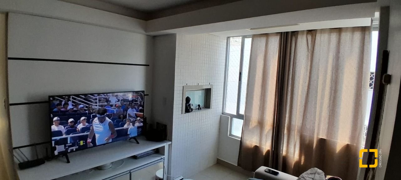 Cobertura com 179m², 5 quartos (sendo 1 suíte), 2 garagens, no bairro Trindade em Florianópolis