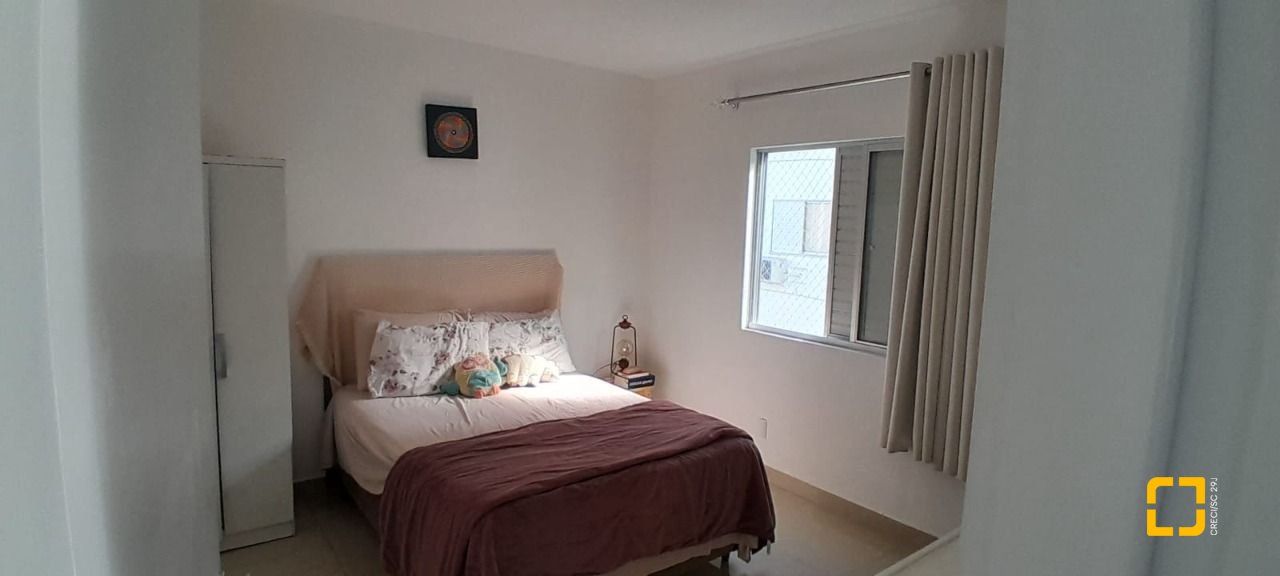 Cobertura com 179m², 5 quartos (sendo 1 suíte), 2 garagens, no bairro Trindade em Florianópolis