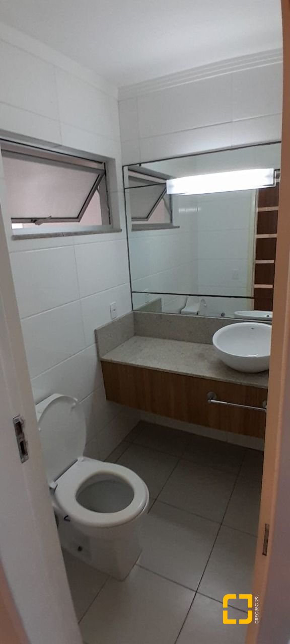 Cobertura com 179m², 5 quartos (sendo 1 suíte), 2 garagens, no bairro Trindade em Florianópolis