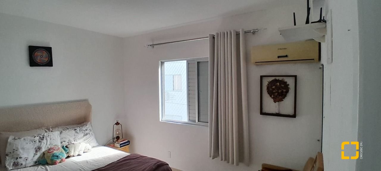Cobertura com 179m², 5 quartos (sendo 1 suíte), 2 garagens, no bairro Trindade em Florianópolis