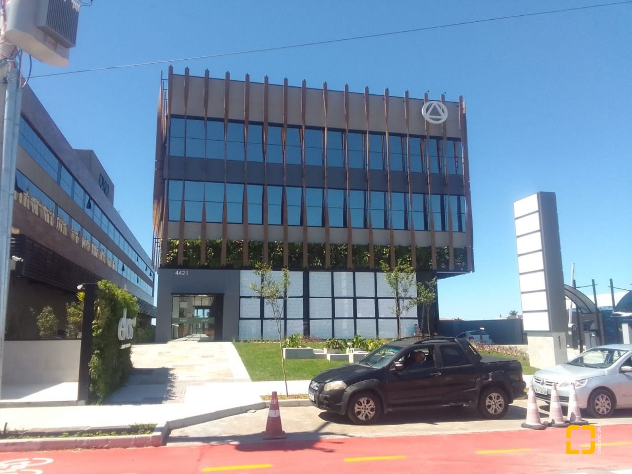 Sala com 27m², 1 garagem, no bairro Campeche em Florianópolis