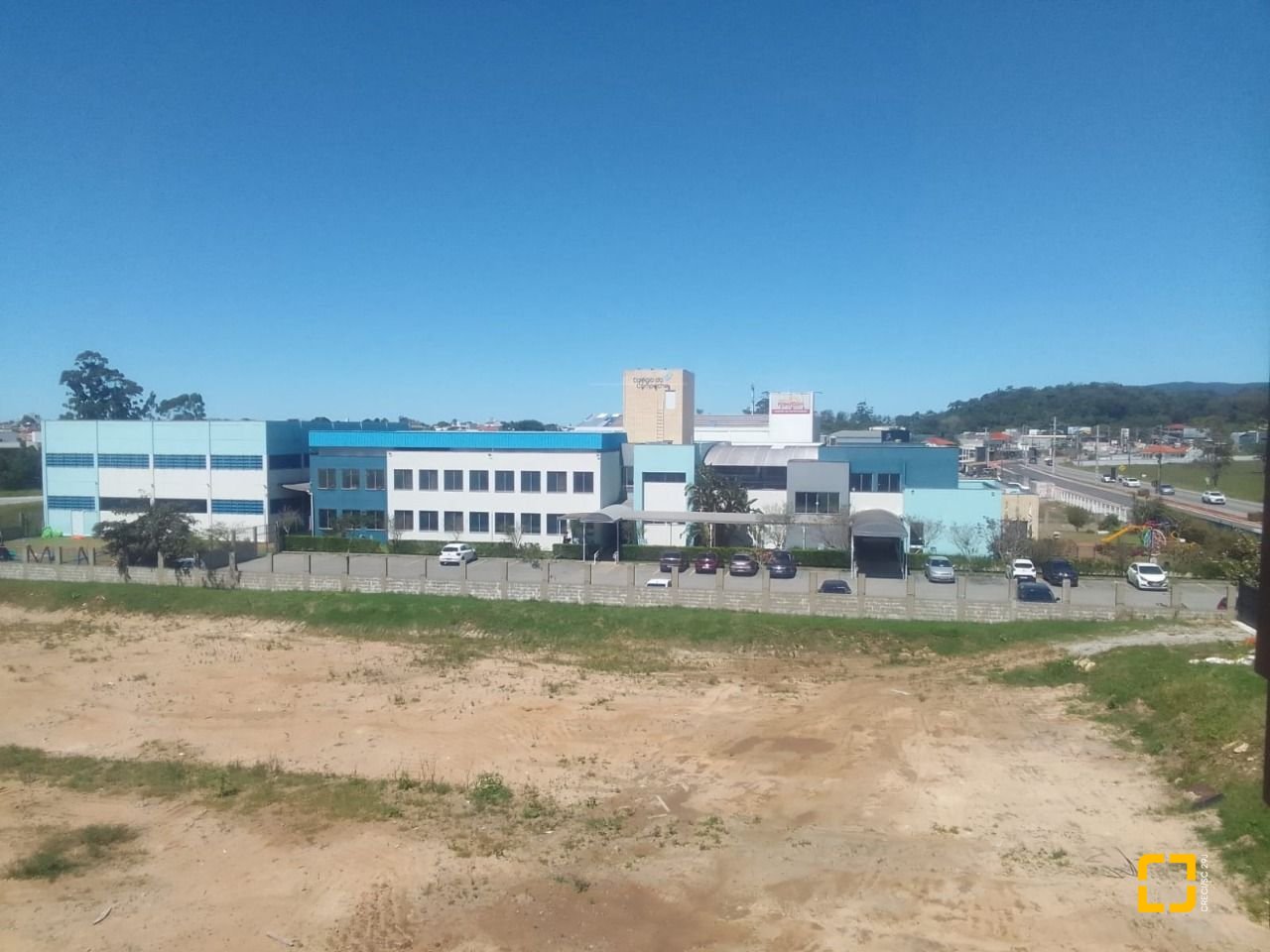 Sala com 27m², 1 garagem, no bairro Campeche em Florianópolis