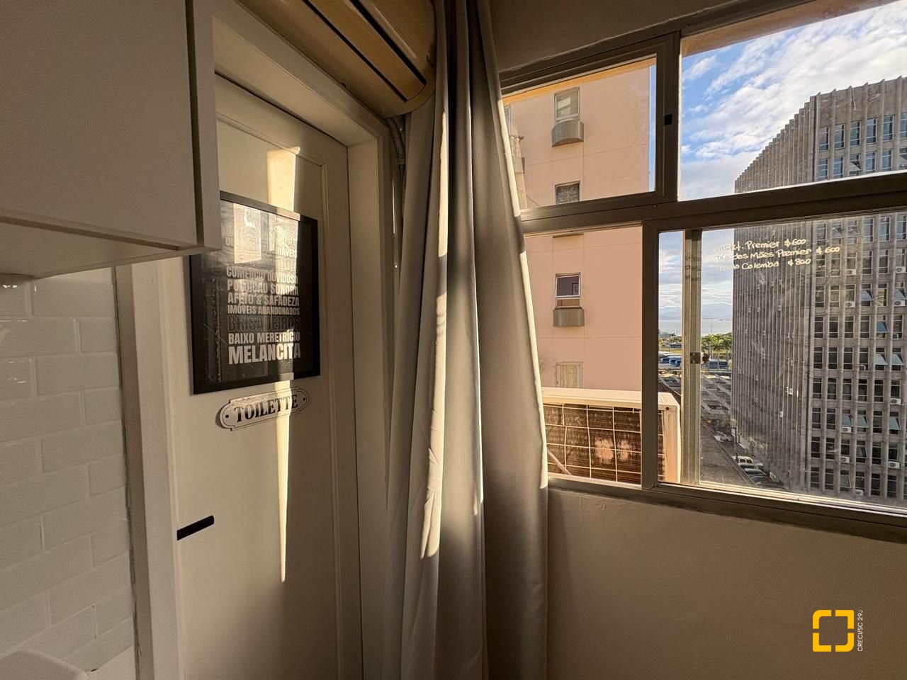 Sala com 22m², no bairro Centro em Florianópolis
