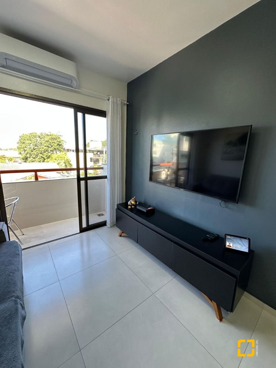 Apartamento com 55m², 2 quartos, 1 garagem, no bairro Canasvieiras em Florianópolis