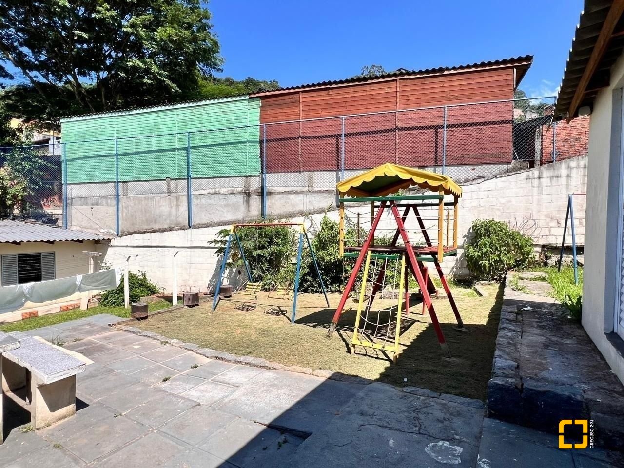 Apartamento com 92m², 4 quartos (sendo 1 suíte), 1 garagem, no bairro Centro em Florianópolis