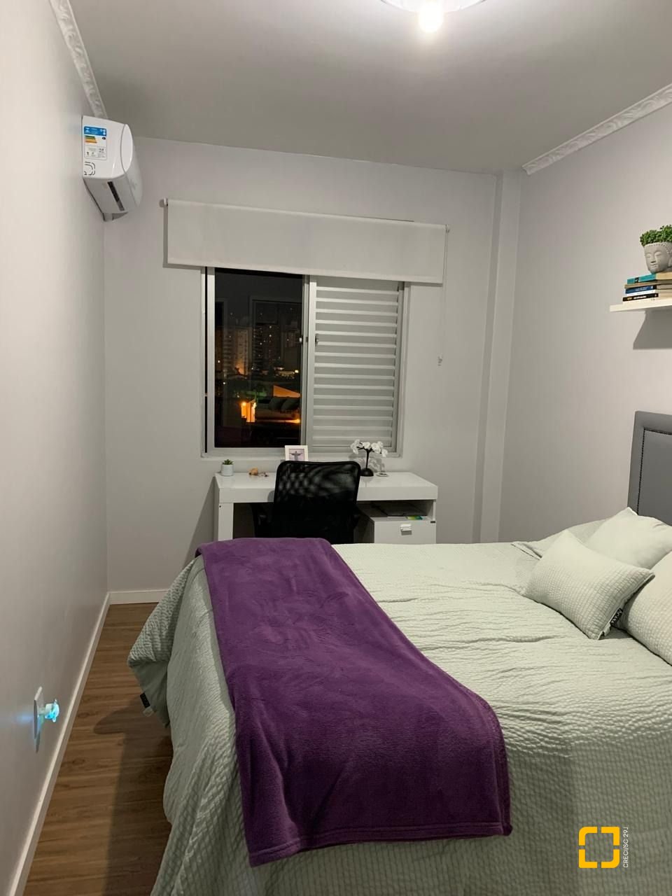 Apartamento com 92m², 3 quartos (sendo 1 suíte), 1 garagem, no bairro Centro em Florianópolis
