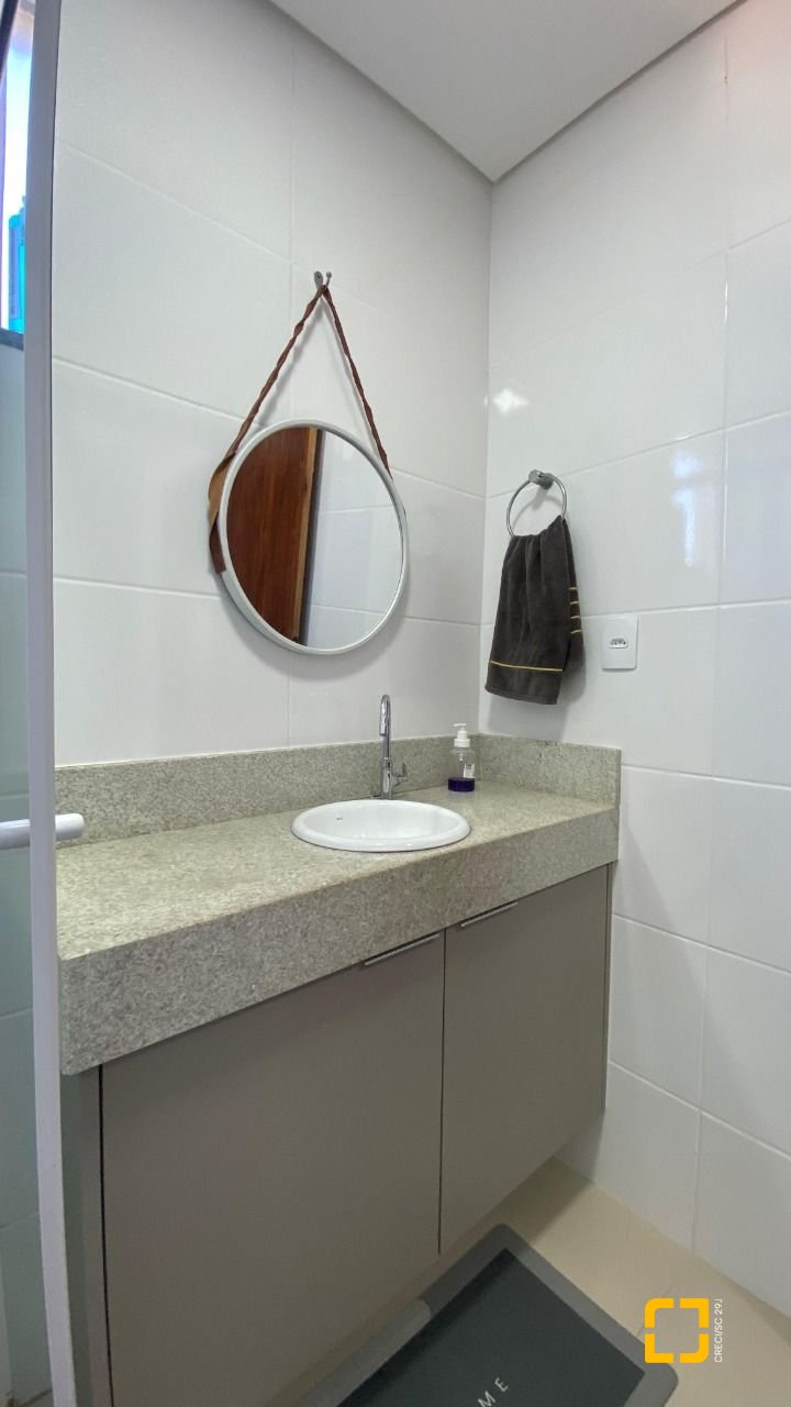 Apartamento com 80m², 3 quartos (sendo 1 suíte), 1 garagem, no bairro Ingleses do Rio Vermelho em Florianópolis