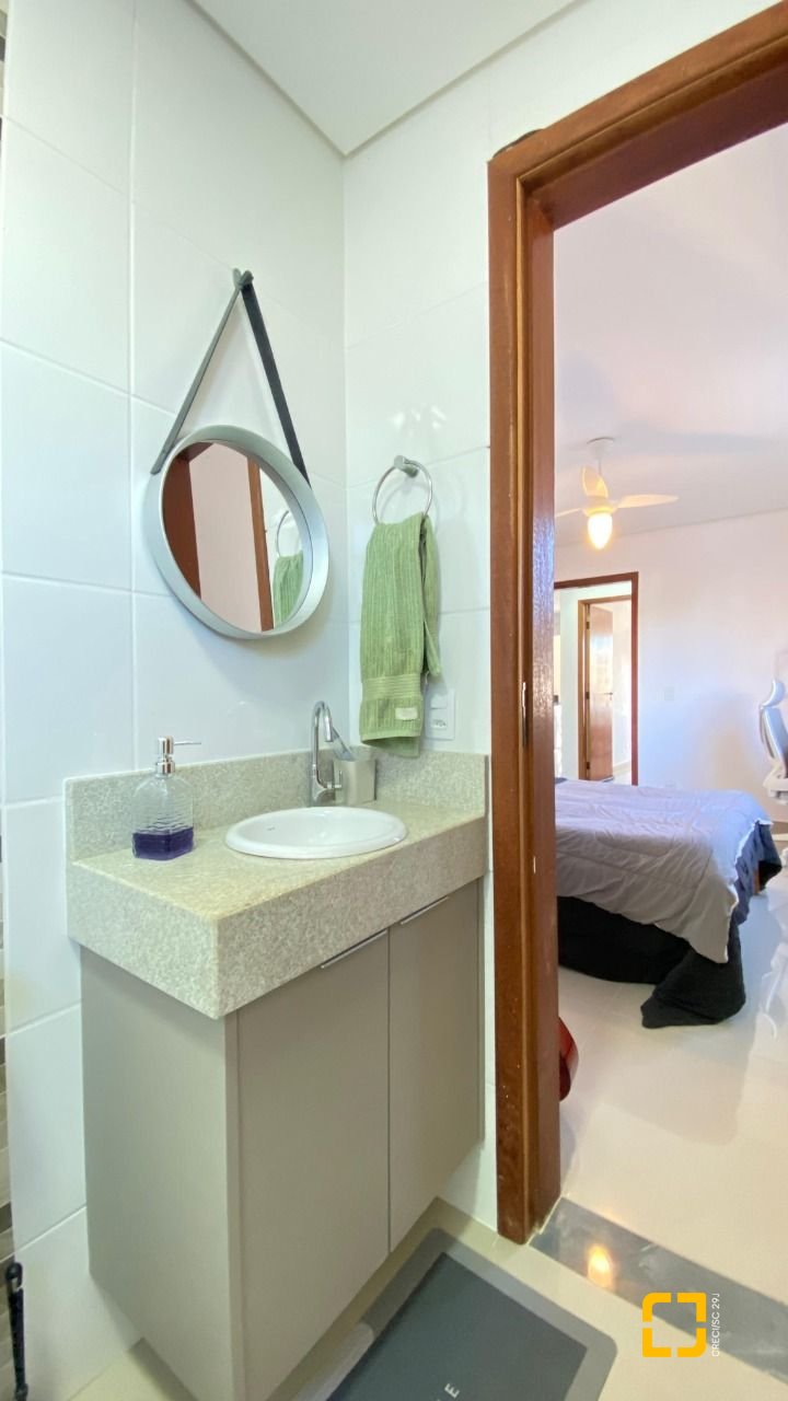 Apartamento com 80m², 3 quartos (sendo 1 suíte), 1 garagem, no bairro Ingleses do Rio Vermelho em Florianópolis
