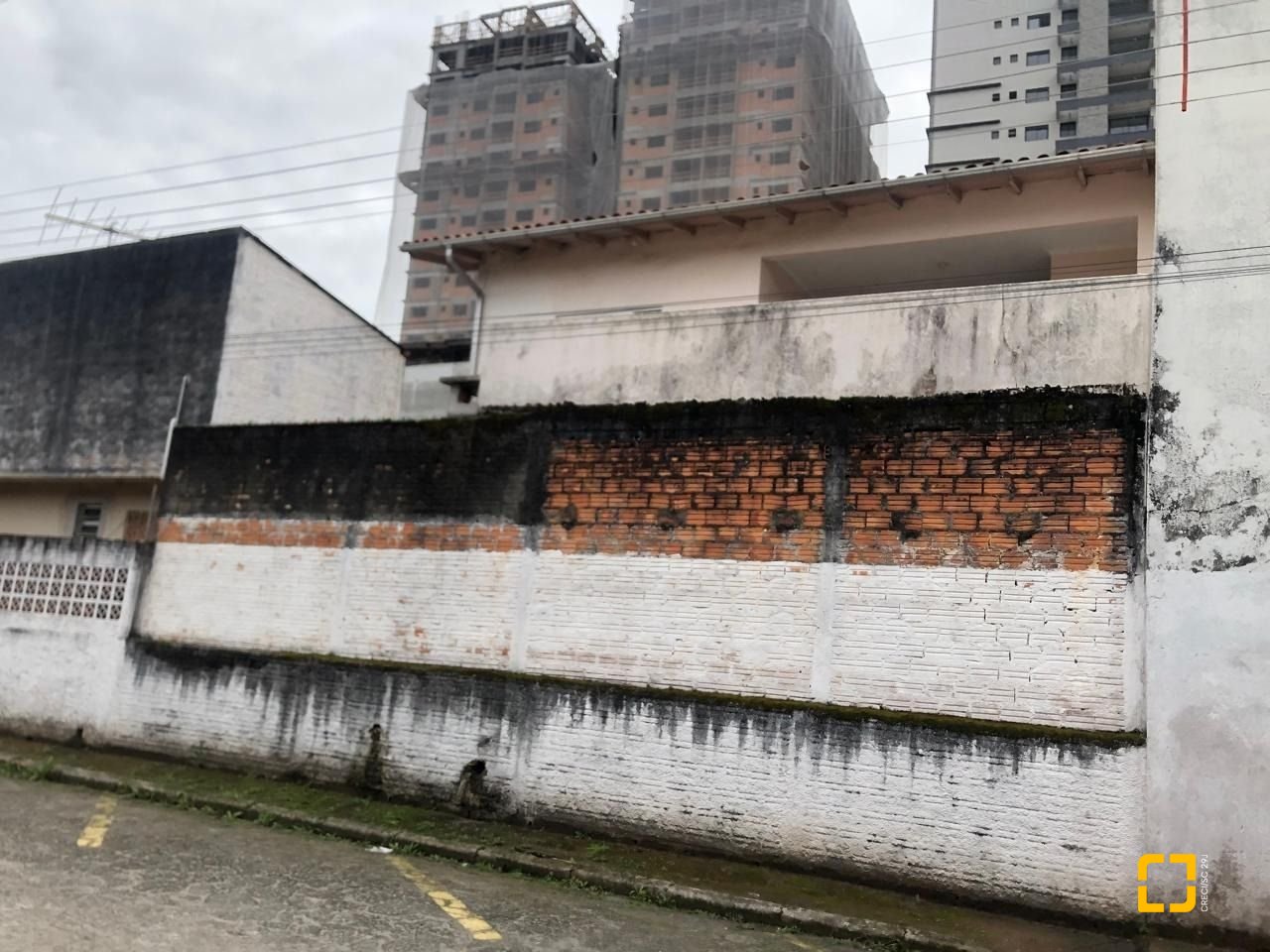 Casa com 260m², 4 quartos (sendo 1 suíte), 6 garagens, no bairro Nossa Senhora do Rosário em São José