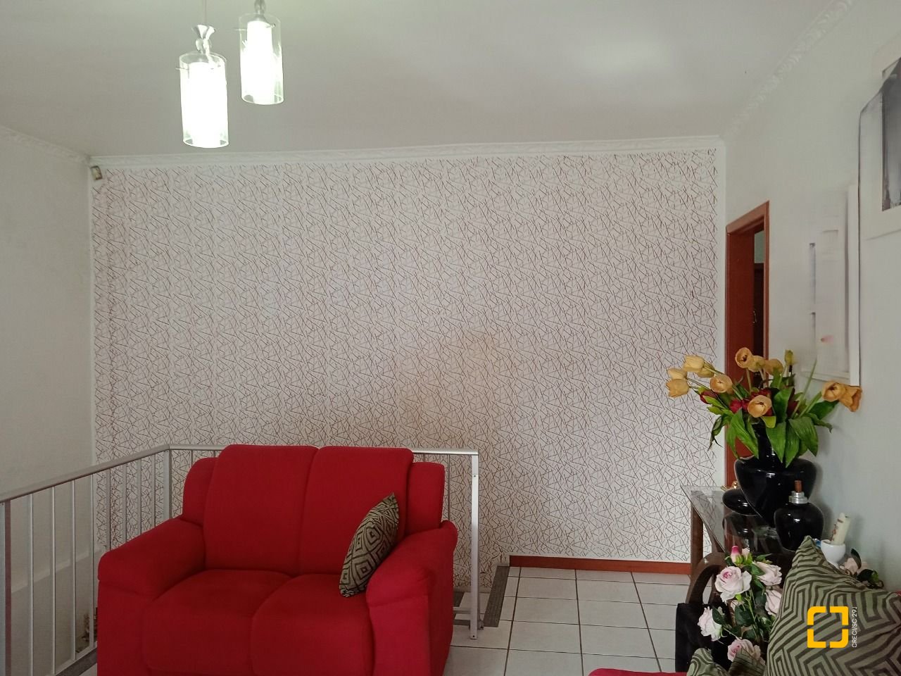 Casa com 260m², 4 quartos (sendo 1 suíte), 6 garagens, no bairro Nossa Senhora do Rosário em São José
