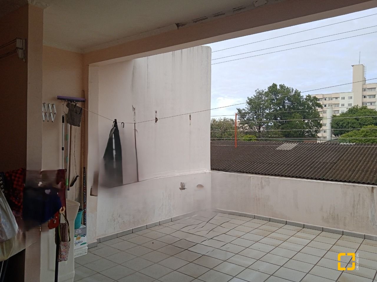 Casa com 260m², 4 quartos (sendo 1 suíte), 6 garagens, no bairro Nossa Senhora do Rosário em São José