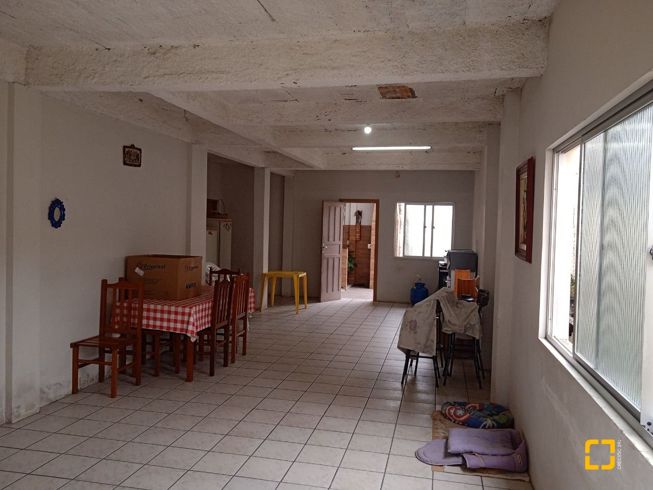 Casa com 260m², 4 quartos (sendo 1 suíte), 6 garagens, no bairro Nossa Senhora do Rosário em São José