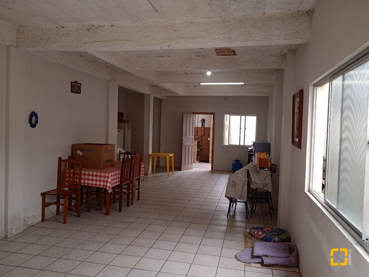 Casa com 260m², 4 quartos (sendo 1 suíte), 6 garagens, no bairro Nossa Senhora do Rosário em São José