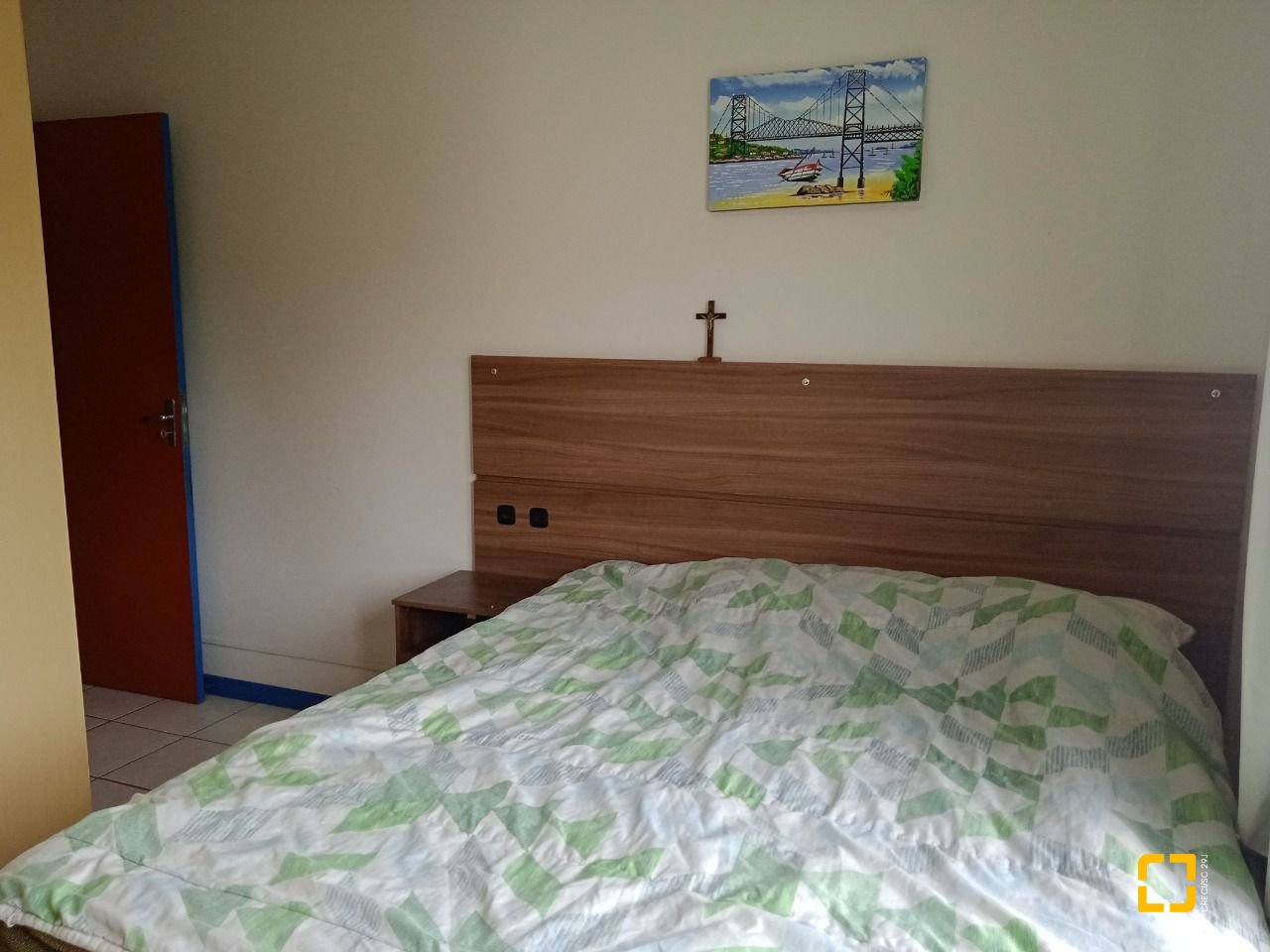 Casa com 260m², 3 quartos (sendo 1 suíte), 6 garagens, no bairro Nossa Senhora do Rosário em São José
