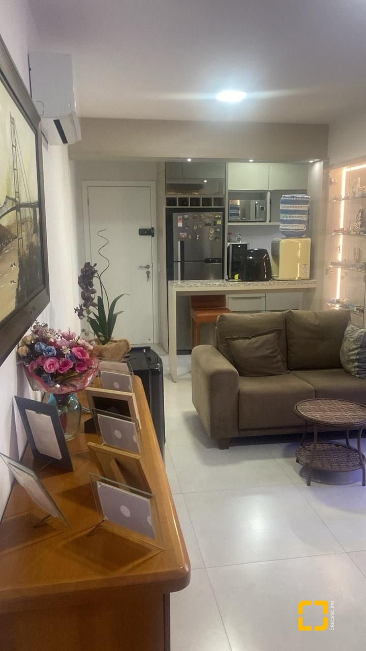 Apartamento com 65m², 2 quartos (sendo 1 suíte), 2 garagens, no bairro Cidade Universitaria Pedra Branca em Palhoça