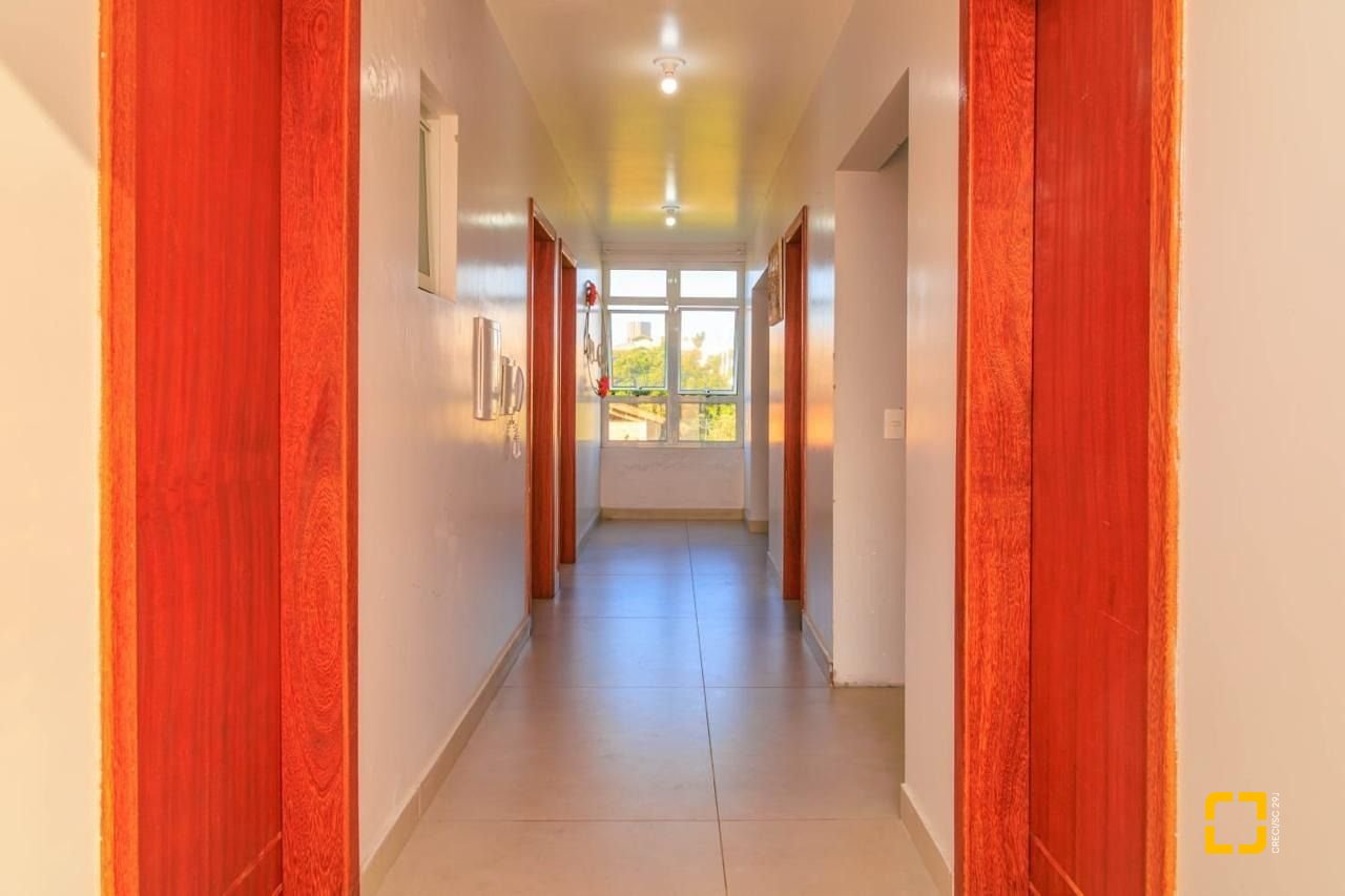 Casa de Condomínio com 550m², 13 quartos (sendo 6 suítes), 2 garagens, no bairro Ingleses em Florianópolis