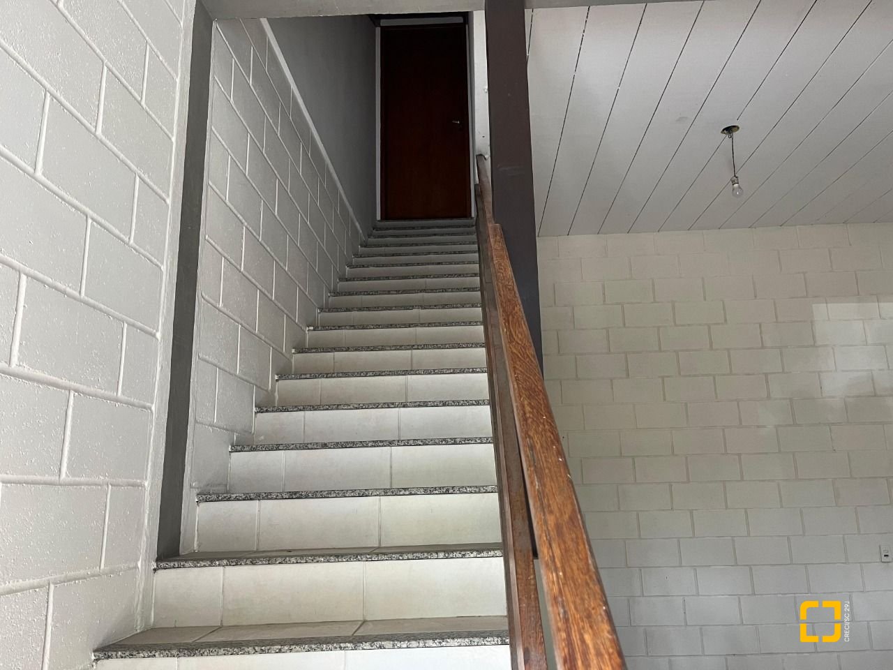 Casa com 189m², 3 quartos (sendo 1 suíte), 4 garagens, no bairro Centro em São José
