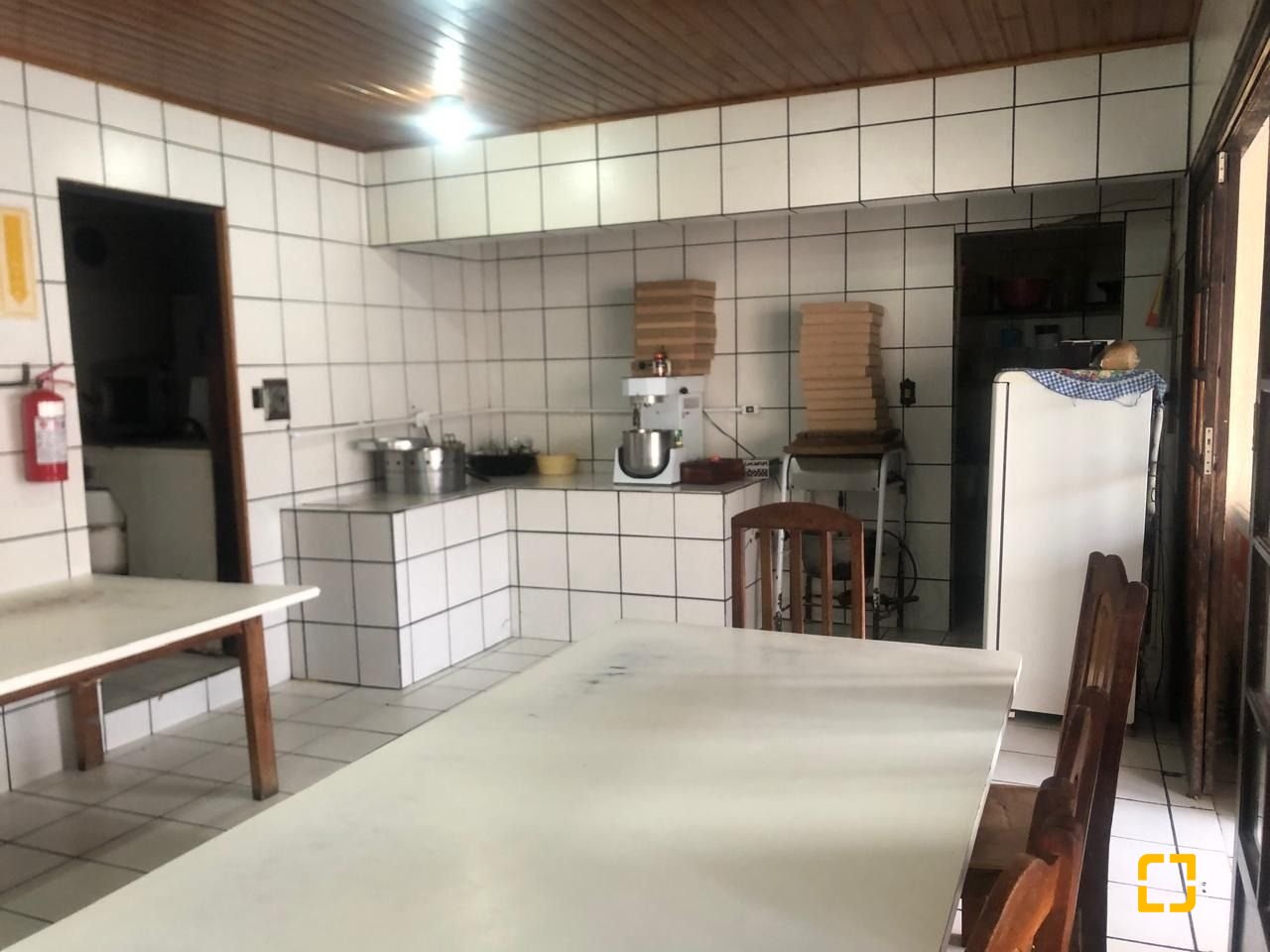 Casa com 280m², 3 quartos, 2 garagens, no bairro Bela Vista II em São José