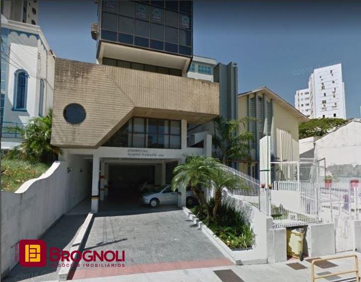 Garagem com 22m², 1 garagem, no bairro Centro em Florianópolis