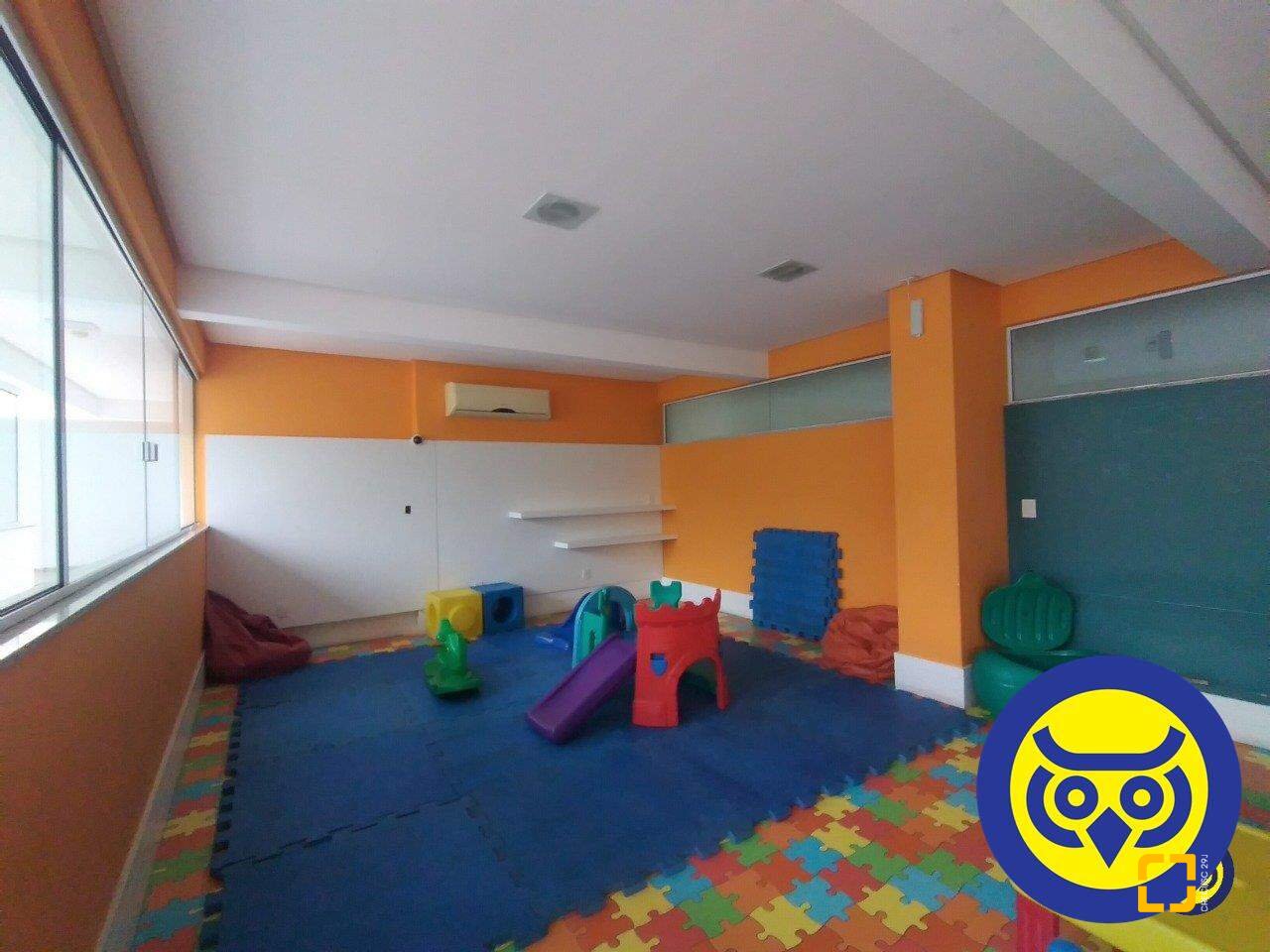 Apartamento com 98m², 2 quartos (sendo 1 suíte), 1 garagem, no bairro Santinho em Florianópolis