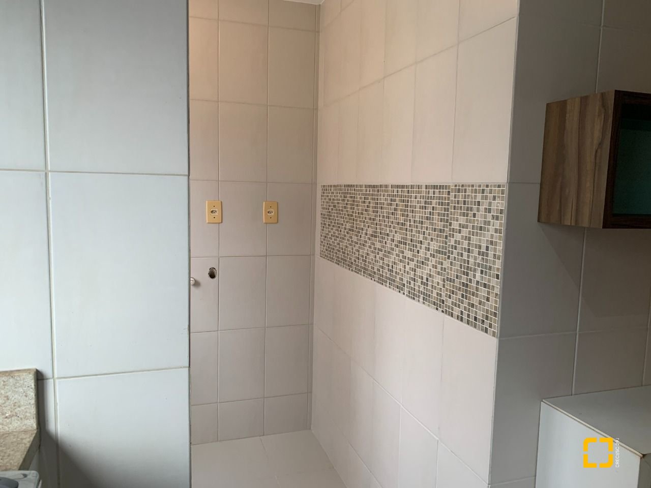 Apartamento com 72m², 3 quartos (sendo 1 suíte), 2 garagens, no bairro Itacorubi em Florianópolis