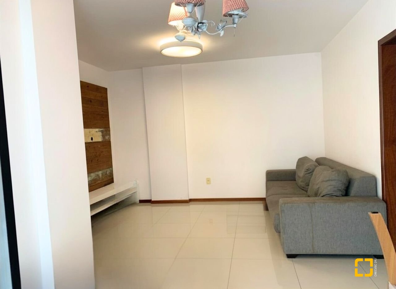 Apartamento com 72m², 3 quartos (sendo 1 suíte), 2 garagens, no bairro Itacorubi em Florianópolis