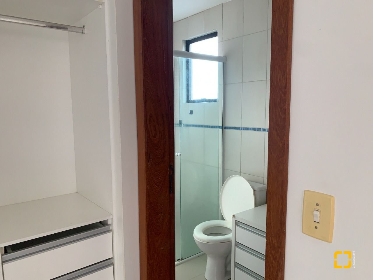 Apartamento com 72m², 3 quartos (sendo 1 suíte), 2 garagens, no bairro Itacorubi em Florianópolis
