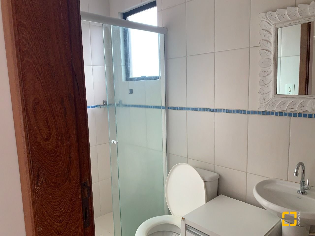 Apartamento com 72m², 3 quartos (sendo 1 suíte), 2 garagens, no bairro Itacorubi em Florianópolis