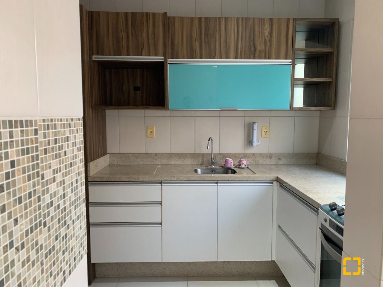 Apartamento com 72m², 3 quartos (sendo 1 suíte), 2 garagens, no bairro Itacorubi em Florianópolis