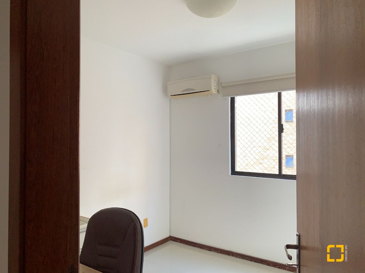 Apartamento com 72m², 3 quartos (sendo 1 suíte), 2 garagens, no bairro Itacorubi em Florianópolis