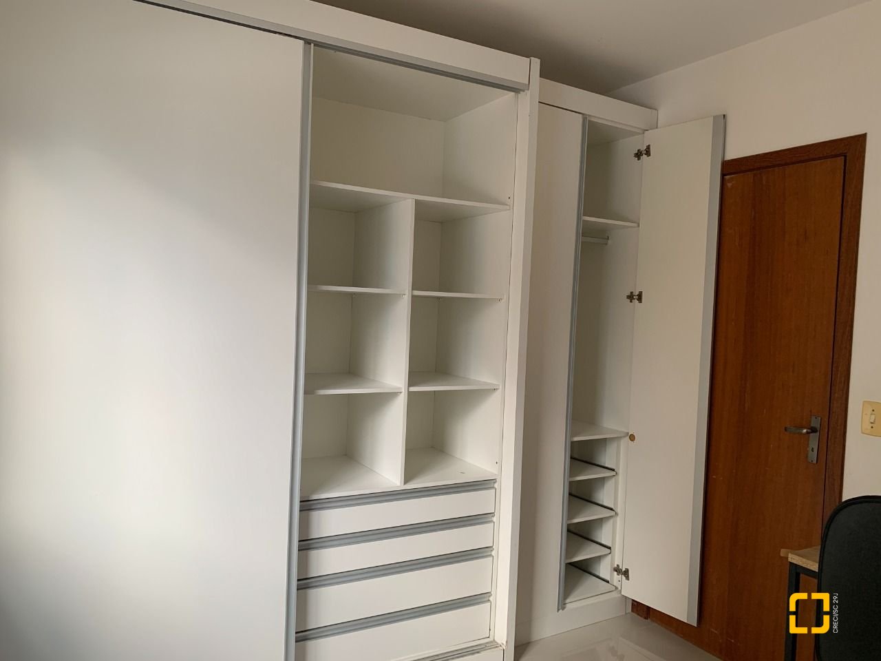 Apartamento com 72m², 3 quartos (sendo 1 suíte), 2 garagens, no bairro Itacorubi em Florianópolis