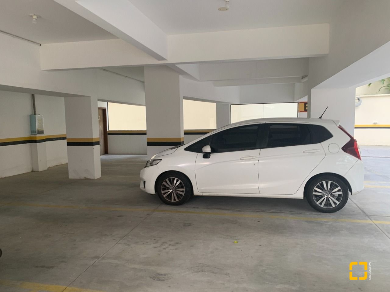 Apartamento com 72m², 3 quartos (sendo 1 suíte), 2 garagens, no bairro Itacorubi em Florianópolis