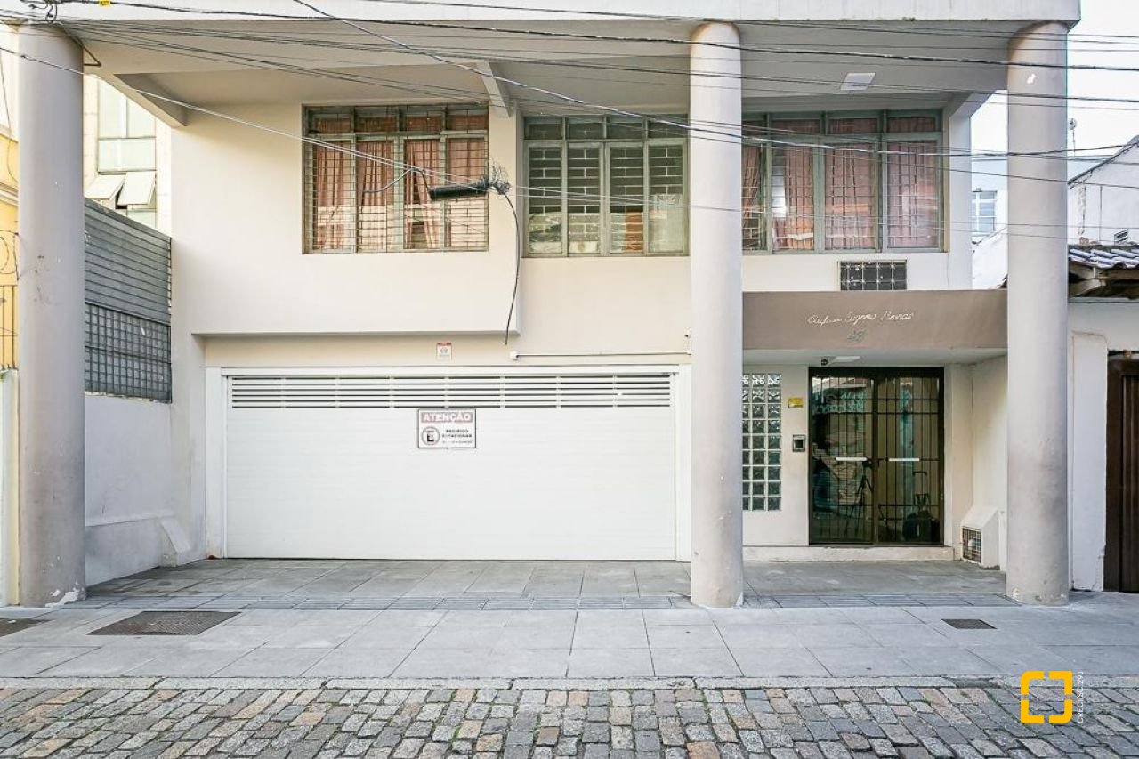 Apartamento com 20m², 1 quarto, no bairro Centro em Florianópolis