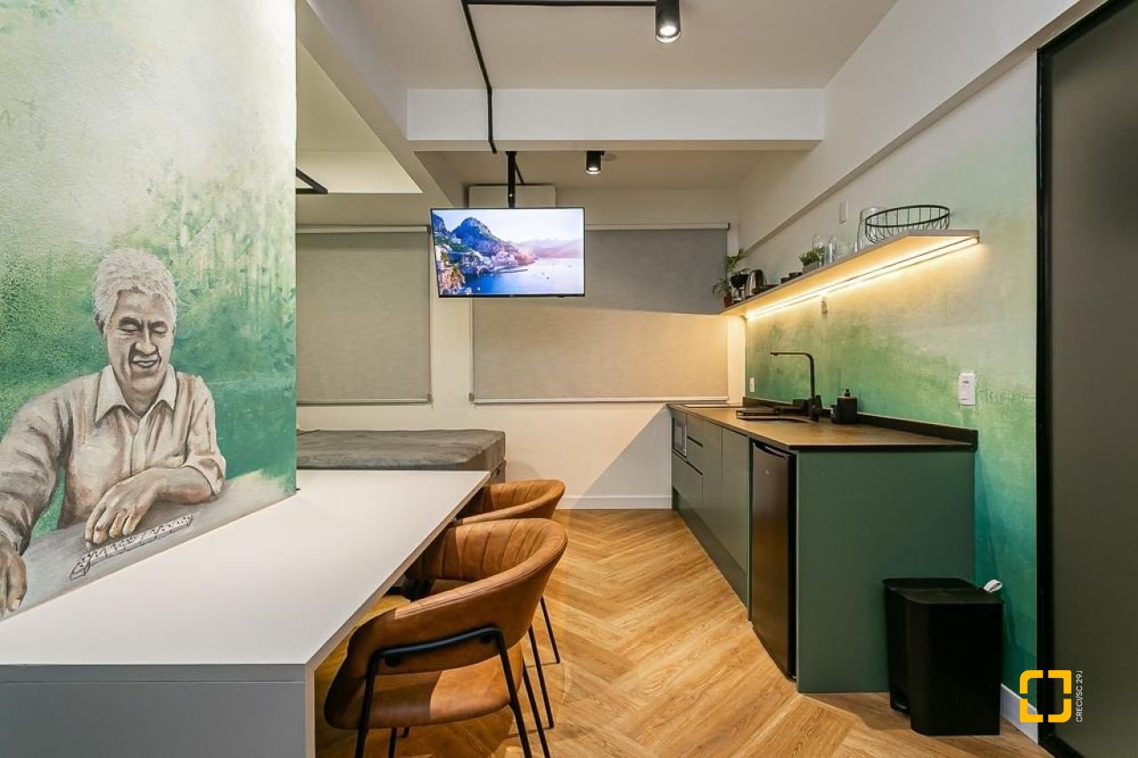 Apartamento com 20m², 1 quarto, no bairro Centro em Florianópolis