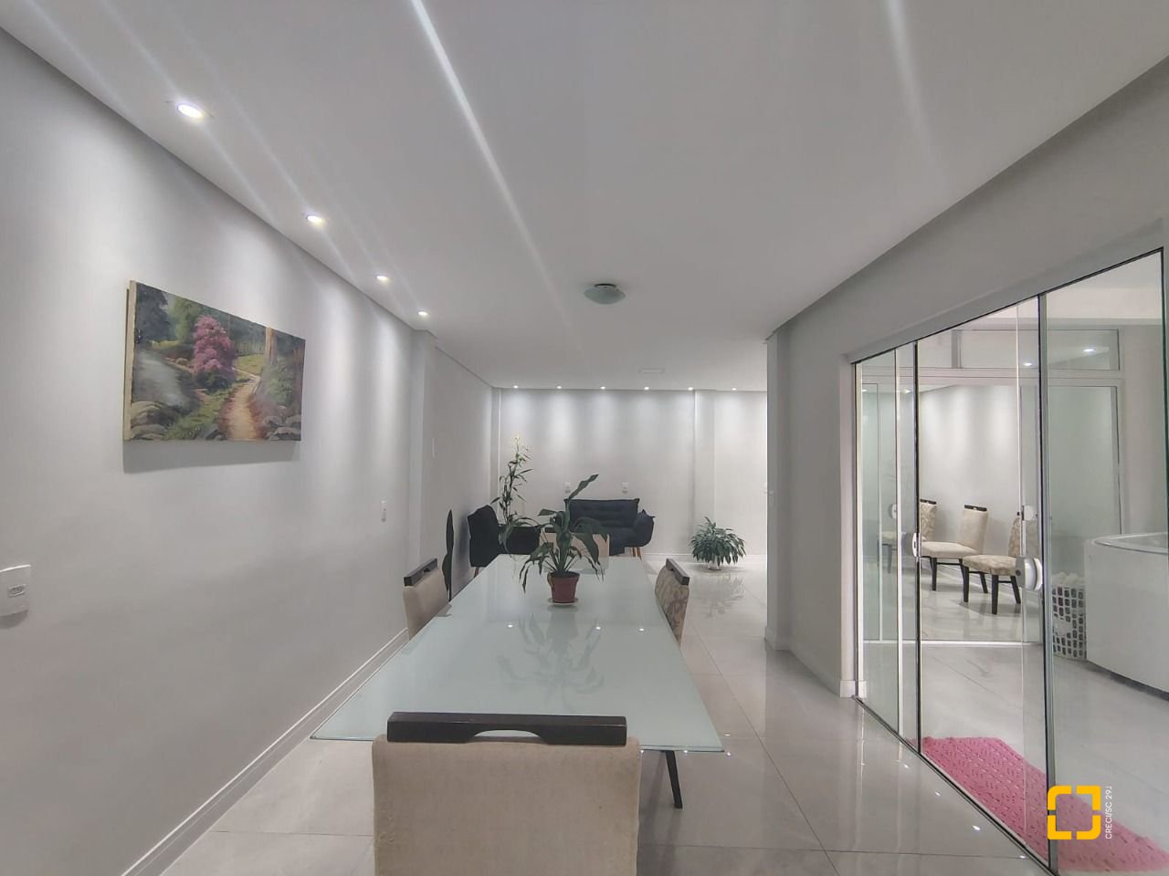 Casa com 107m², 4 quartos (sendo 1 suíte), 2 garagens, no bairro Vargem do Bom Jesus em Florianópolis