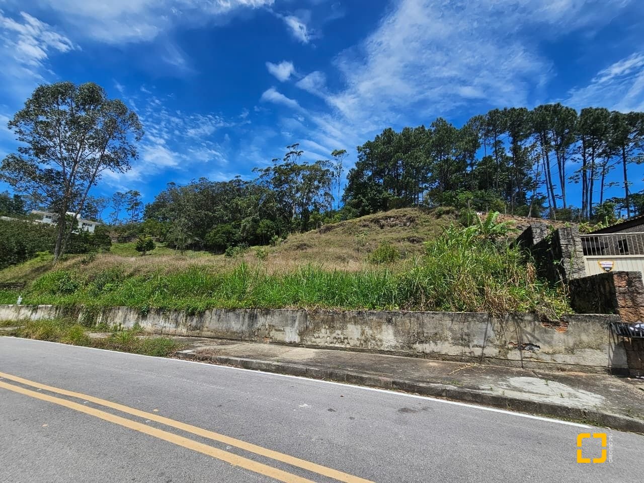 Terreno com 1533m², no bairro João Paulo em Florianópolis