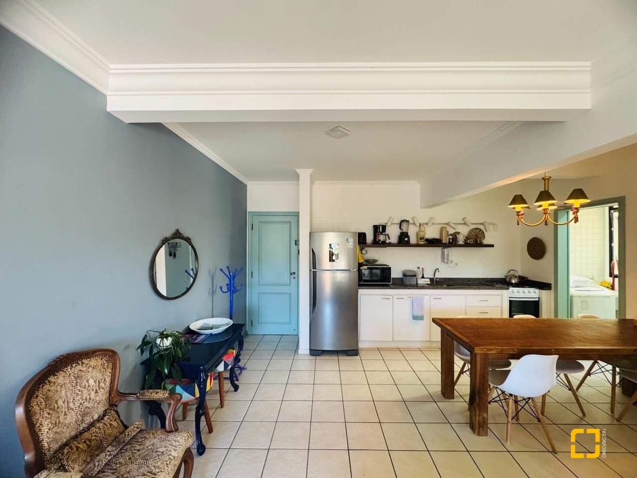 Apartamento com 76m², 3 quartos (sendo 1 suíte), 1 garagem, no bairro Lagoa da Conceição em Florianópolis