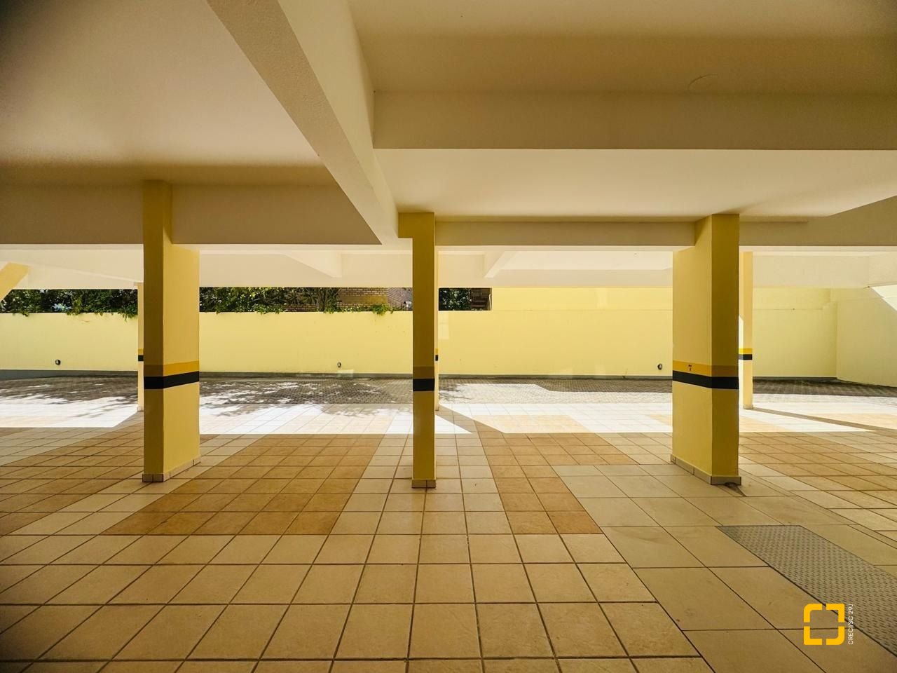 Apartamento com 76m², 3 quartos (sendo 1 suíte), 1 garagem, no bairro Lagoa da Conceição em Florianópolis