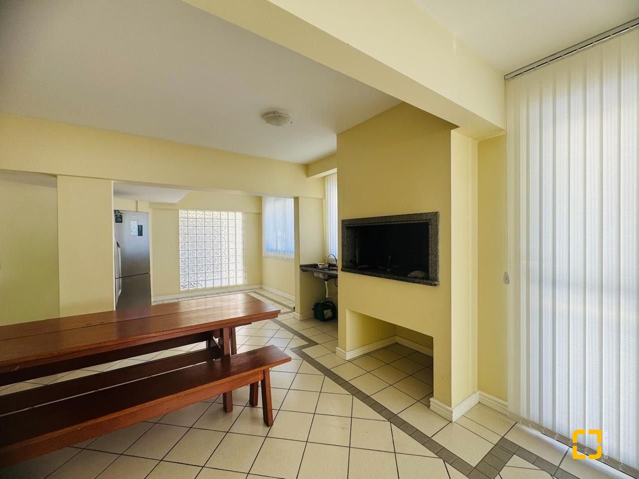 Apartamento com 76m², 3 quartos (sendo 1 suíte), 1 garagem, no bairro Lagoa da Conceição em Florianópolis