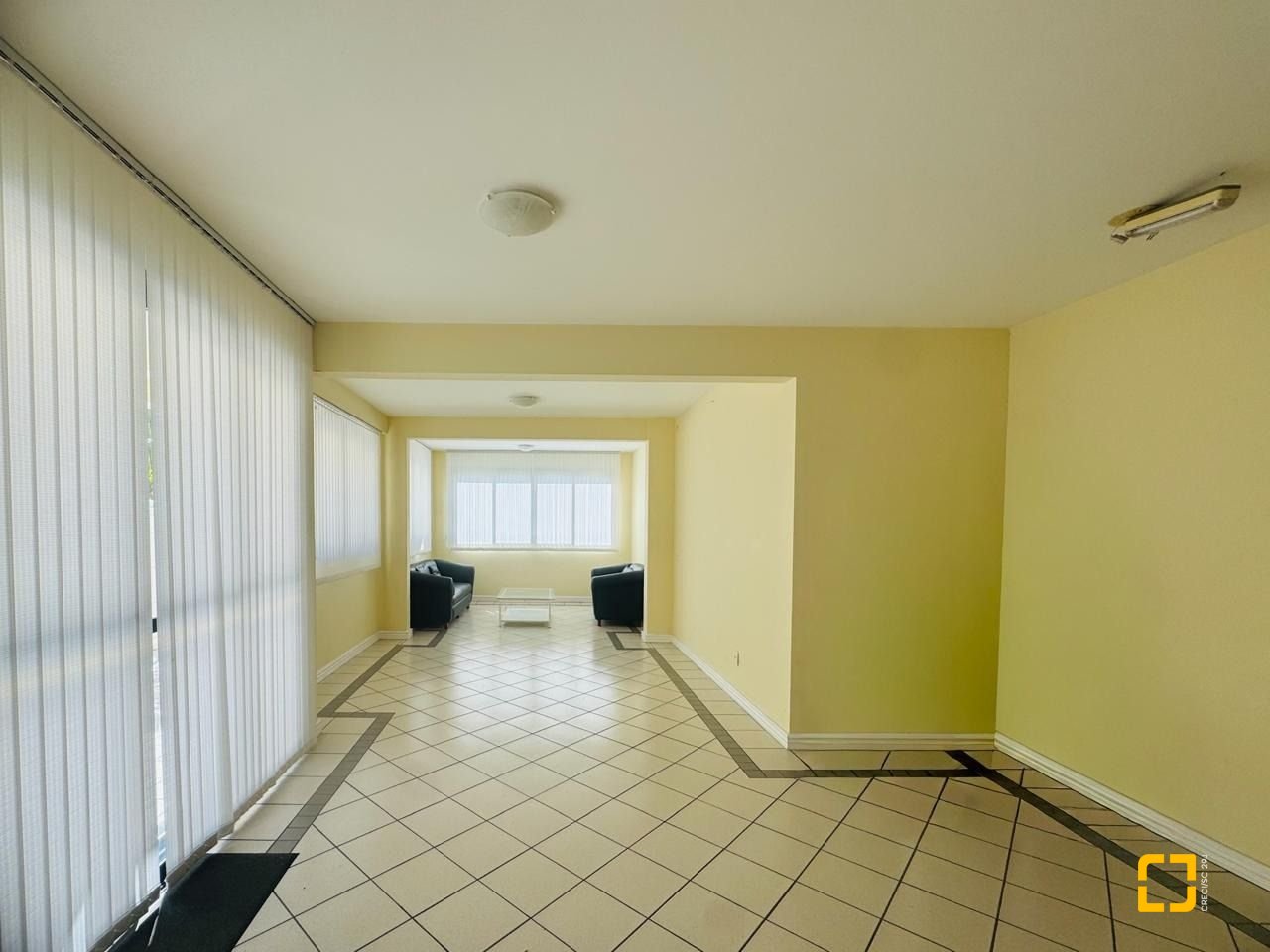Apartamento com 76m², 3 quartos (sendo 1 suíte), 1 garagem, no bairro Lagoa da Conceição em Florianópolis