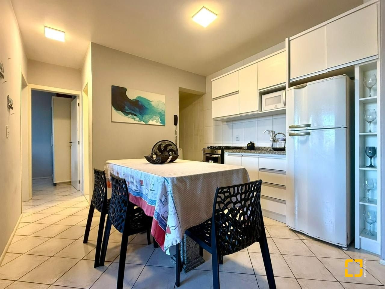Apartamento com 59m², 2 quartos, 1 garagem, no bairro Ingleses em Florianópolis