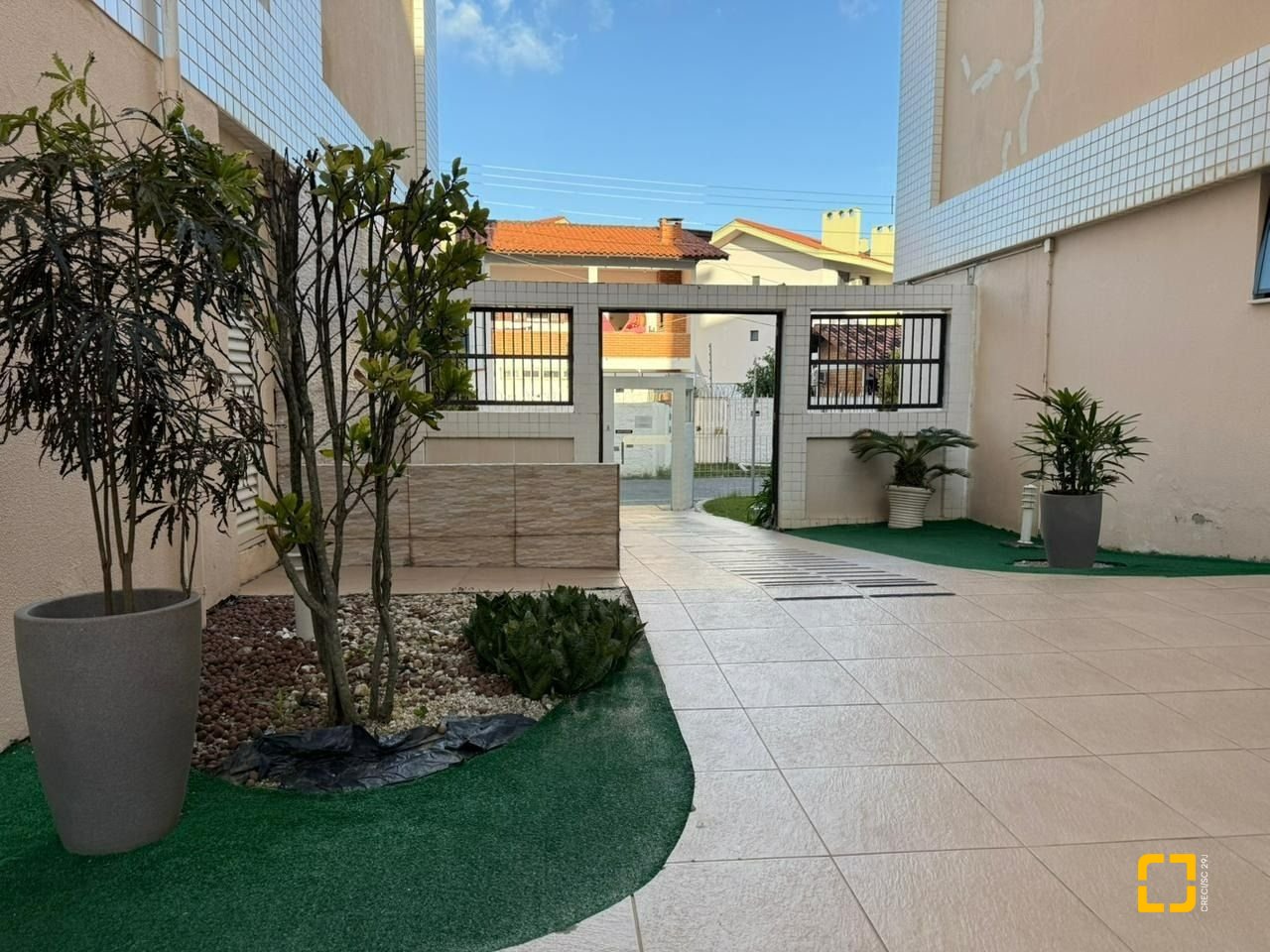Apartamento com 59m², 2 quartos, 1 garagem, no bairro Ingleses em Florianópolis