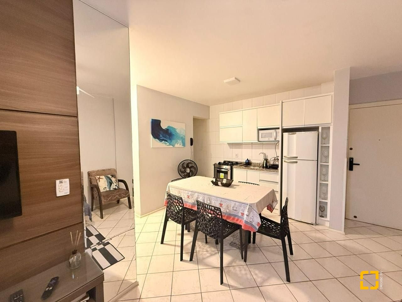 Apartamento com 59m², 2 quartos, 1 garagem, no bairro Ingleses em Florianópolis