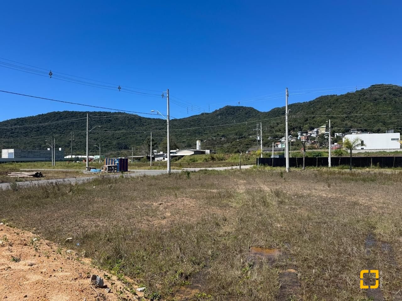 Terreno com 450m², no bairro Ingleses do Rio Vermelho em Florianópolis