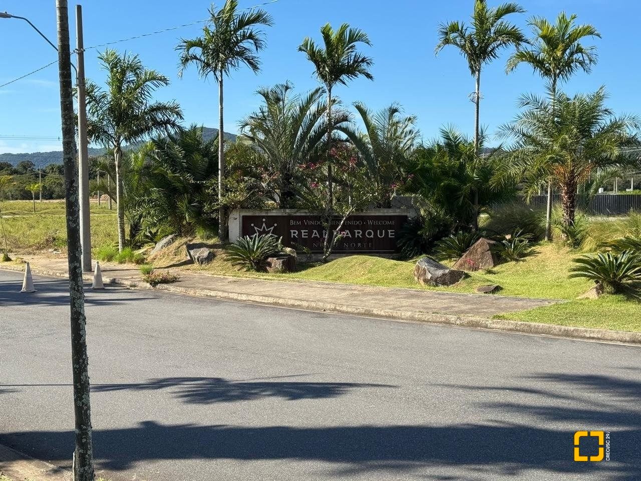 Terreno com 450m², no bairro Ingleses do Rio Vermelho em Florianópolis