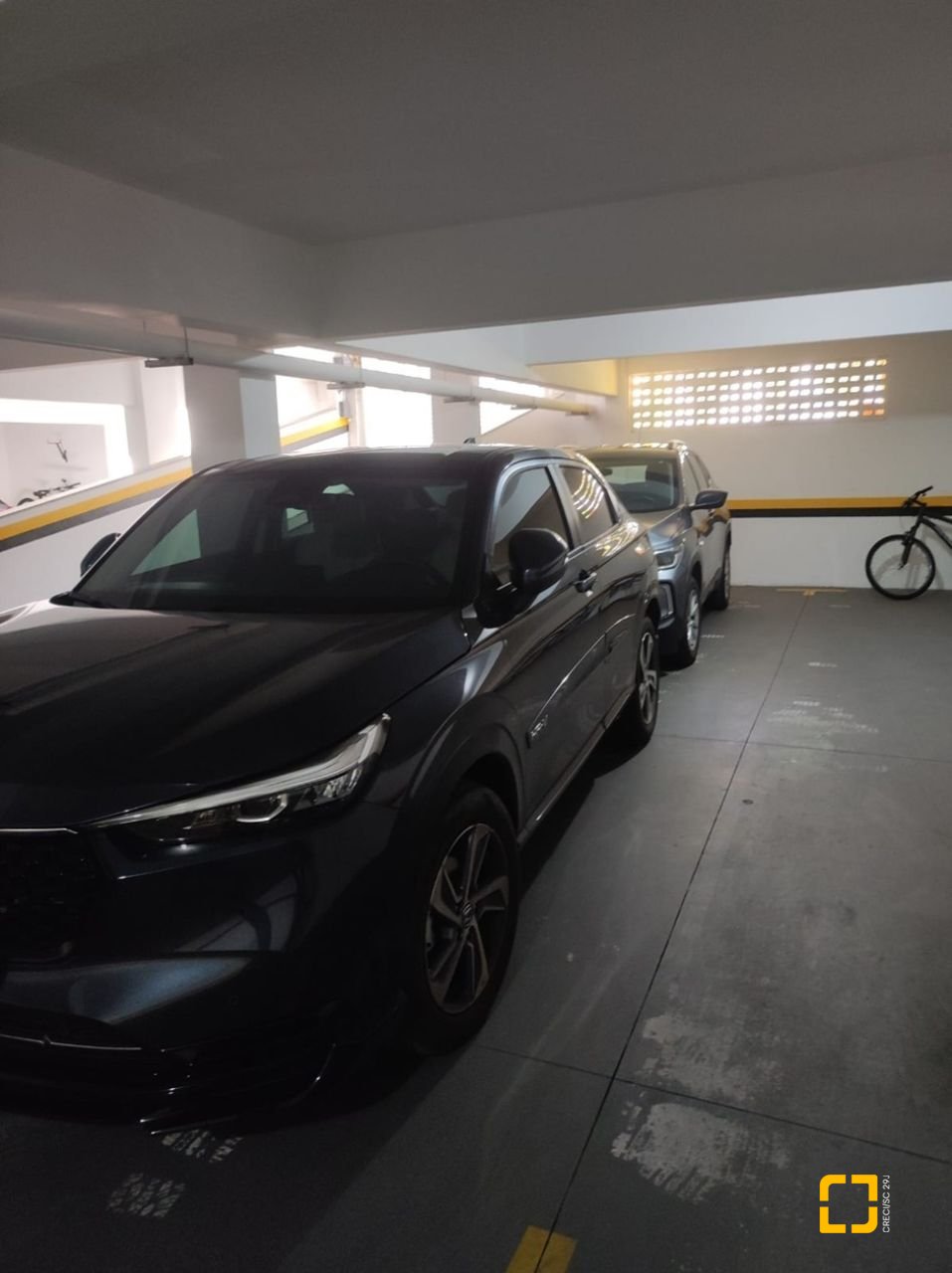 Apartamento com 121m², 6 quartos (sendo 2 suítes), 2 garagens, no bairro Balneário em Florianópolis