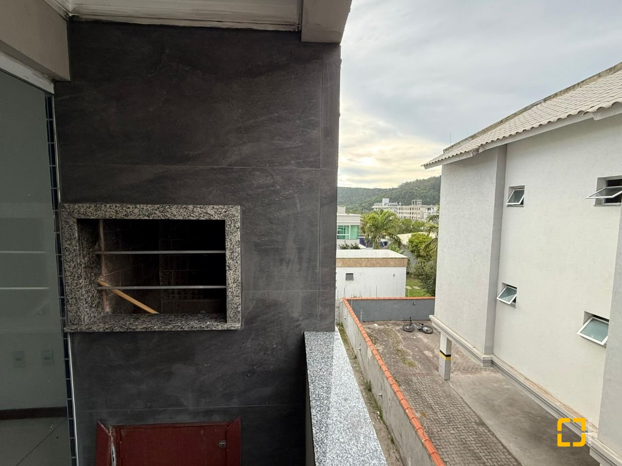 Apartamento com 75m², 2 quartos, 1 garagem, no bairro Ingleses em Florianópolis