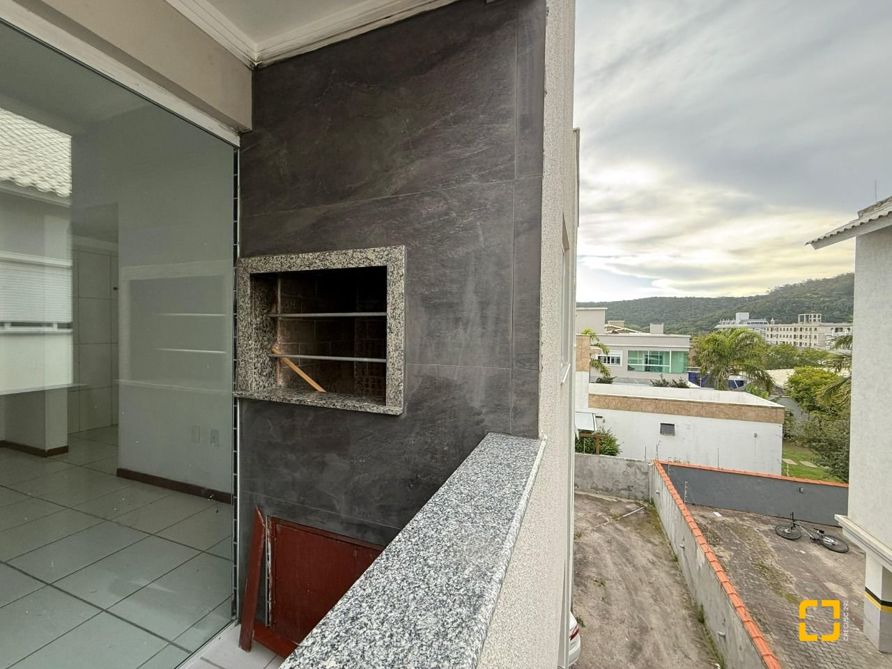 Apartamento com 75m², 2 quartos, 1 garagem, no bairro Ingleses em Florianópolis